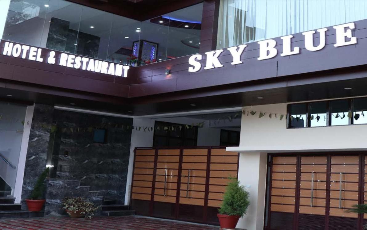 Hotel Sky Bule & Restaurant Khas Nagrota Exteriör bild